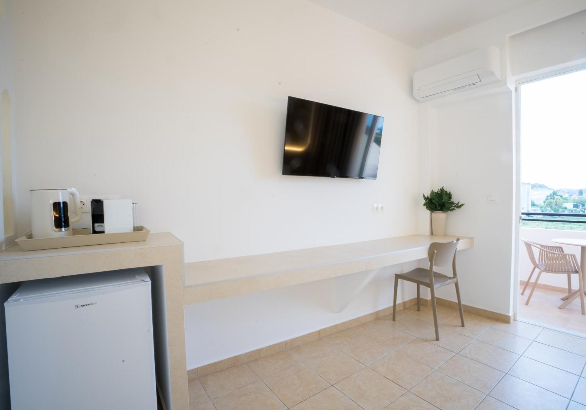 Diamond Apartments ファリラキ エクステリア 写真
